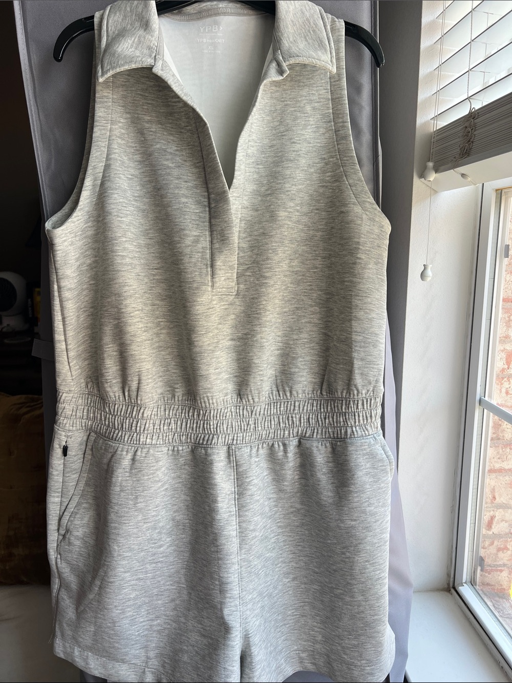 Abercrombie & Fitch Light Gray Sleeveless Collared Romper